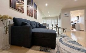 1 Bd Condominium Near Sunset Blvd Los Angeles